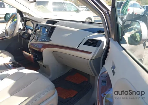 2013 Toyota Sienna Xle V6 8 Passenger from USA, damaged, VIN 5TDYK3DC3DS289347